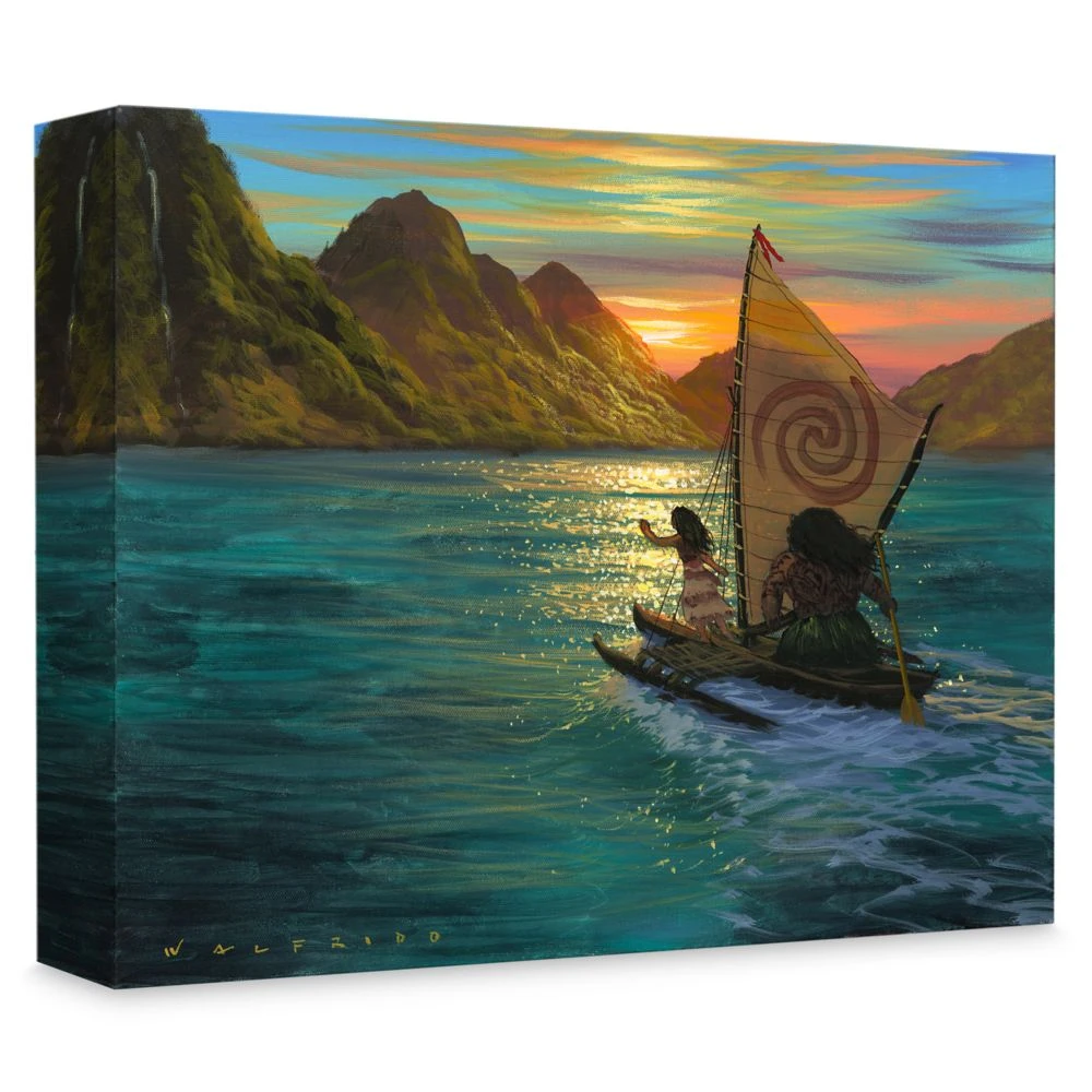 Disney Moana ''Sailing Into The Sun'' Giclée On Canvas By Walfrido Garcia 3 Disney Moana ''Sailing Into The Sun'' Giclée On Canvas By Walfrido Garcia