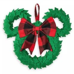 Disney Holiday Plush Wreath - Mickey Mouse Icon - Yuletide Farmhouse